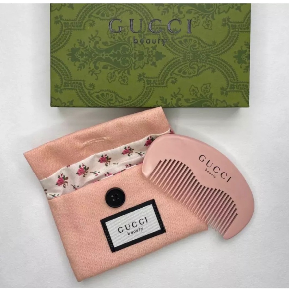 Gucci Beauty Green Box with Pink Pouch